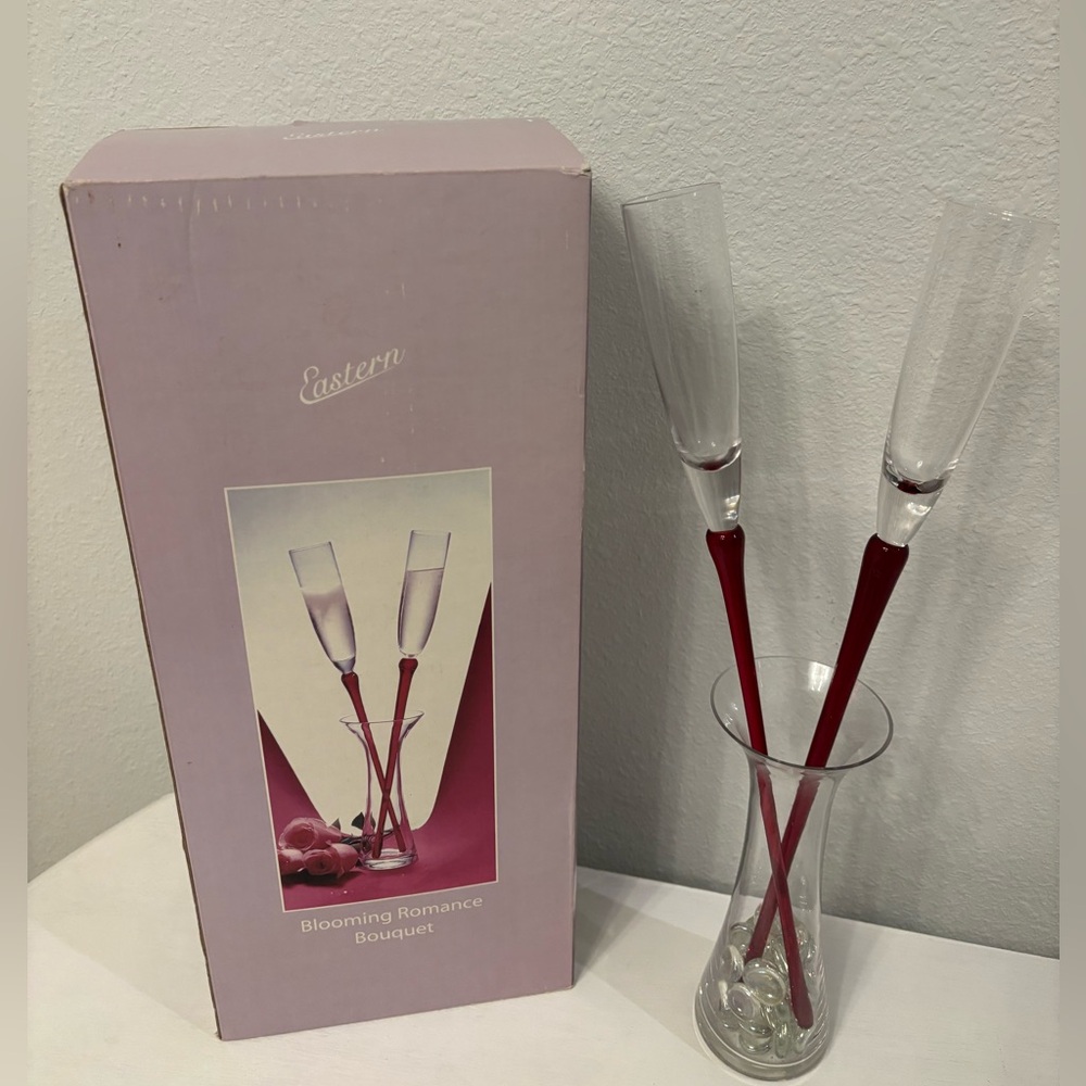 Vintage 80s Blooming Romance Bouquet Handblown Glass Champagne Flute Vase